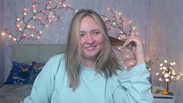 SallyVerda online show from April 2026 09:08:01 PM