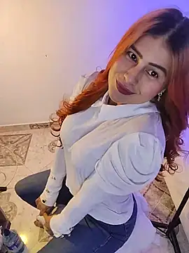 Amber Martins  online show from June 2026 12:08:01 AM