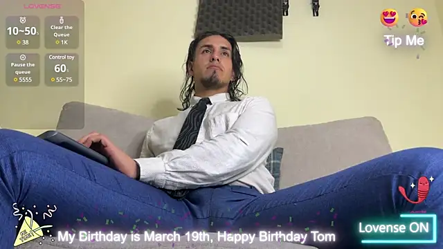 Tom blunt96 online show from March 2025 05:20:02 AM