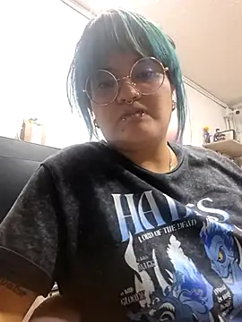 lucky-leah online show from June 2026 03:49:01 AM