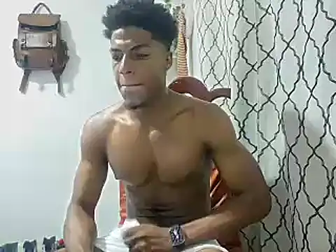 andrews2399 online show from January 2025 04:28:01 AM