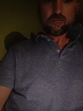 niesmialy39oon online show from September 2025 05:28:01 PM