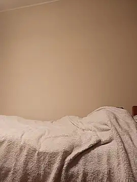 niesmialy39oon online show from March 2026 08:44:01 PM