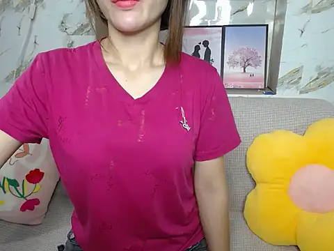 Love bug15 online show from October 2025 05:49:02 AM