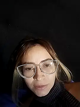 Snapshot of JuliaMack chatting on September 2025 05:23:01 PM JuliaMack online show from September 2025 05:23:01 PM