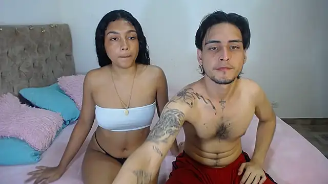 Snapshot of Amanda_Jampiher chatting on February 2025 03:56:02 AM Amanda Jampiher online show from February 2025 03:56:02 AM