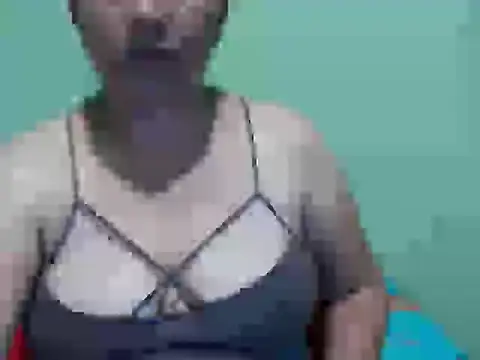 Snapshot of sonia__milk chatting on March 2026 11:10:01 PM sonia milk online show from March 2026 11:10:01 PM