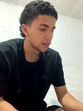 ever10183 online show from December 2025 02:39:01 AM