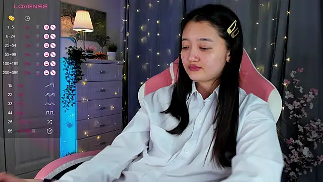 Snapshot of FreyaRaya chatting on March 2025 11:58:01 AM FreyaRaya online show from March 2025 11:58:01 AM