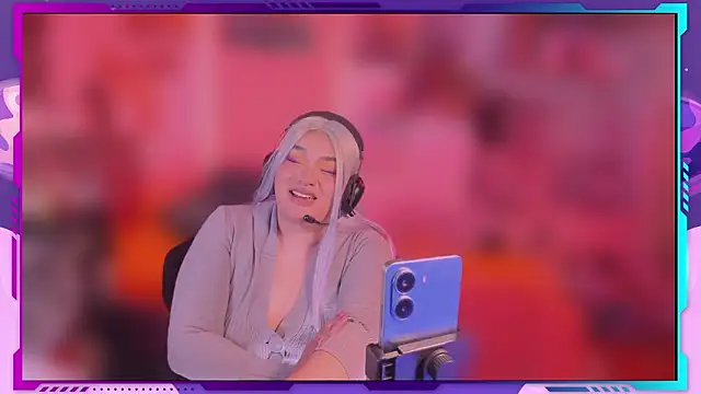 Snapshot of MegariaB chatting on March 2026 05:11:01 AM MegariaB online show from March 2026 05:11:01 AM