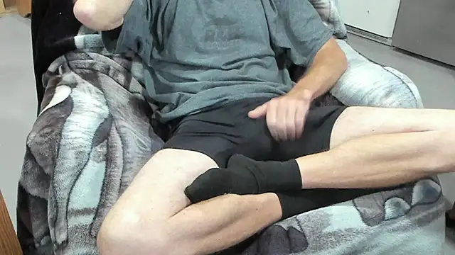 Snapshot of froy4986 chatting on October 2025 12:27:01 PM froy4986 online show from October 2025 12:27:01 PM