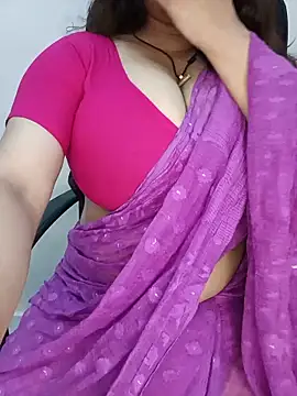 Dayna-36 online show from May 2026 03:30:02 PM