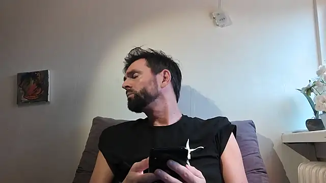 TB1977DK online show from December 2025 12:23:02 PM