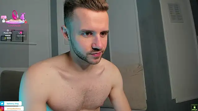 EnriqueBarberry online show from September 2025 05:35:02 AM