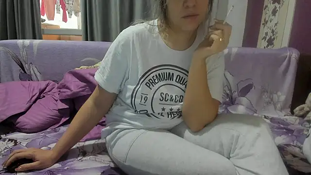 Dyana Kaylinn online show from December 2024 06:54:01 AM
