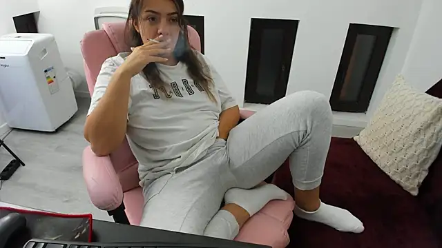 Dyana Kaylinn online show from September 2025 03:55:02 AM