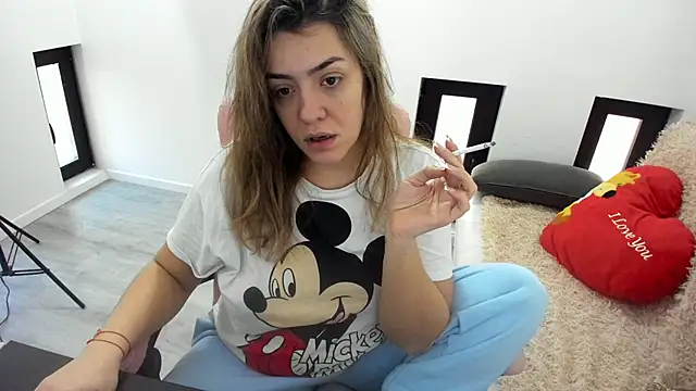 Snapshot of Dyana_Kaylinn chatting on March 2026 05:11:01 AM Dyana Kaylinn online show from March 2026 05:11:01 AM