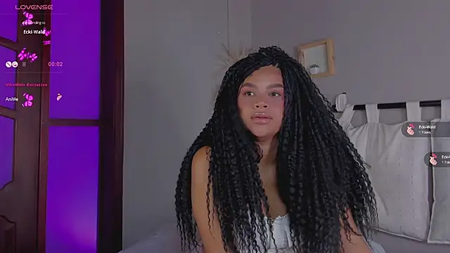 Snapshot of nayah__ chatting on January 2025 11:58:02 PM nayah online show from January 2025 11:58:02 PM