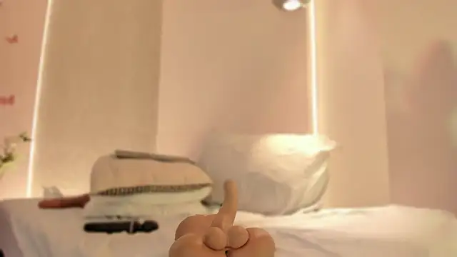 angeline-777 online show from December 2025 12:52:02 AM