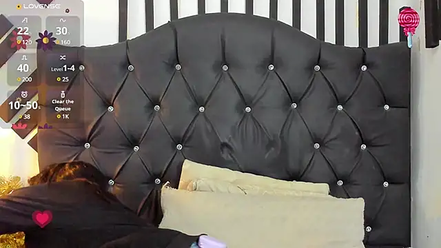 Snapshot of Kagome01 chatting on February 2025 12:58:01 PM Kagome01 online show from February 2025 12:58:01 PM