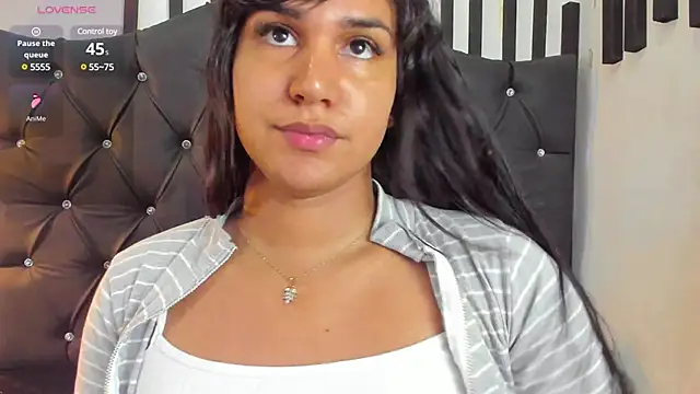 Snapshot of Kagome01 chatting on February 2025 12:52:02 PM Kagome01 online show from February 2025 12:52:02 PM