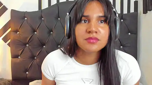 Snapshot of Kagome01 chatting on March 2025 03:23:02 PM Kagome01 online show from March 2025 03:23:02 PM