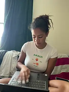 VanessaBling online show from December 2024 03:59:01 PM