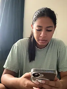 VanessaBling online show from December 2025 03:52:02 PM