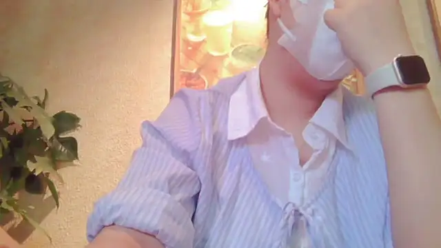 Alisa Hotfeeling online show from May 2026 01:46:01 AM
