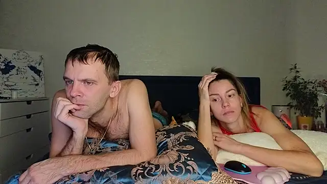 Snapshot of FoxLoveBasik chatting on March 2025 02:25:02 AM FoxLoveBasik online show from March 2025 02:25:02 AM