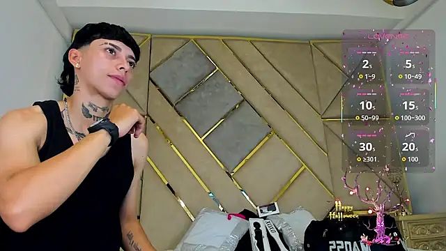 AmberAdams  online show from October 2025 04:47:01 PM