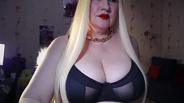 Renezlice online show from September 2025 06:52:01 PM