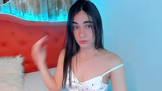 Snapshot of Emma_Sophia2 chatting on January 2025 09:45:01 PM Emma Sophia2 online show from January 2025 09:45:01 PM
