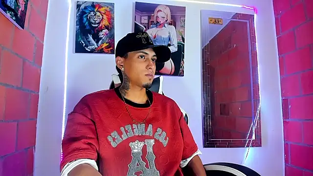 Liam lee online show from March 2026 11:32:01 PM