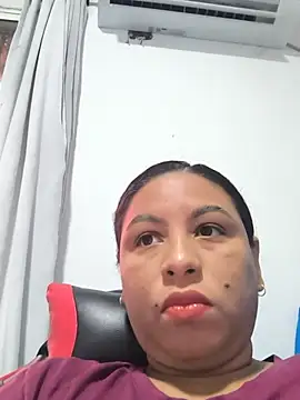 Francesca ferrari online show from June 2026 09:08:02 PM