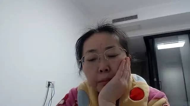 Snapshot of sonyx chatting on February 2025 06:44:01 PM sonyx online show from February 2025 06:44:01 PM