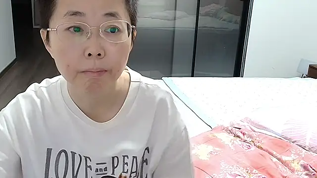 Snapshot of sonyx chatting on September 2025 04:01:02 PM sonyx online show from September 2025 04:01:02 PM