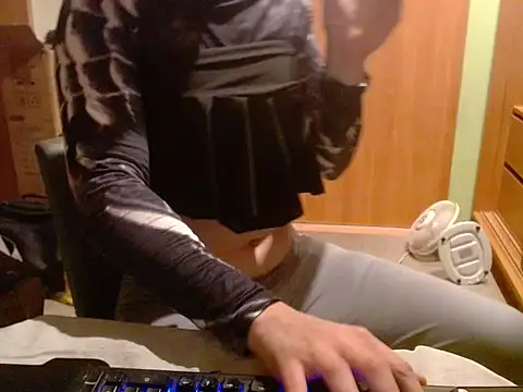 pinnklinkk online show from October 2025 10:50:02 PM