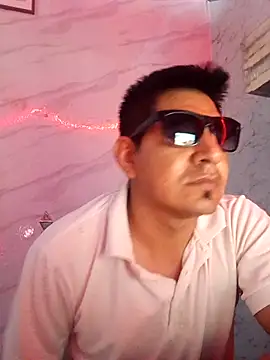 latino17 online show from August 2026 07:24:02 AM
