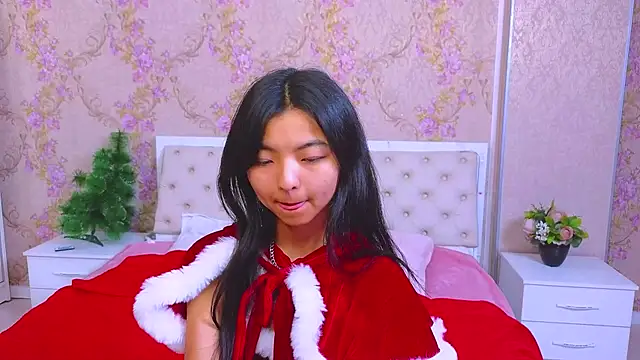 Shy Kira online show from December 2024 03:41:02 PM