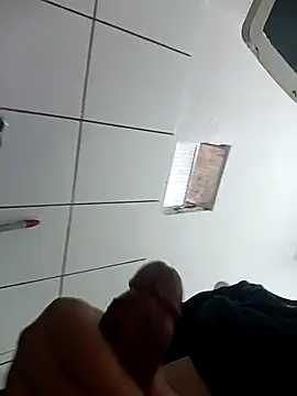 Snapshot of Fiel77 chatting on November 2025 02:08:01 PM Fiel77 online show from November 2025 02:08:01 PM