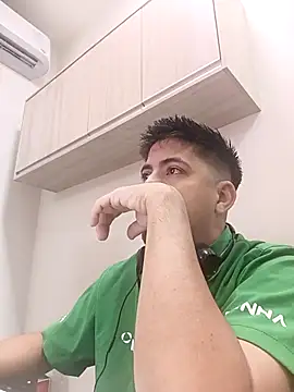 Snapshot of Fiel77 chatting on April 2026 01:22:01 PM Fiel77 online show from April 2026 01:22:01 PM