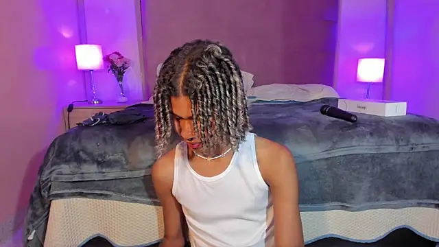 Maxim-Walker online show from February 2025 06:03:01 AM