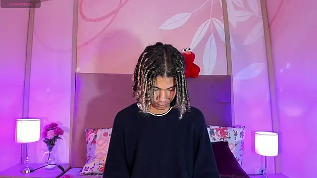 Maxim-Walker online show from February 2025 03:31:02 AM