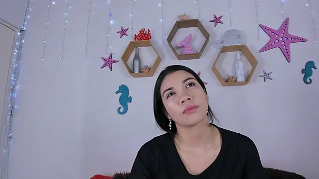 Snapshot of Emiily_Parkerr chatting on December 2024 03:04:02 AM Emiily Parkerr online show from December 2024 03:04:02 AM
