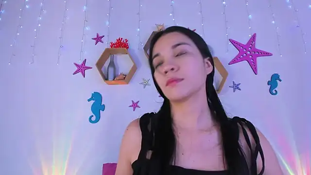 Emiily Parkerr online show from November 2025 02:56:02 AM