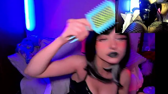 HollyDominic online show from October 2025 11:20:01 PM