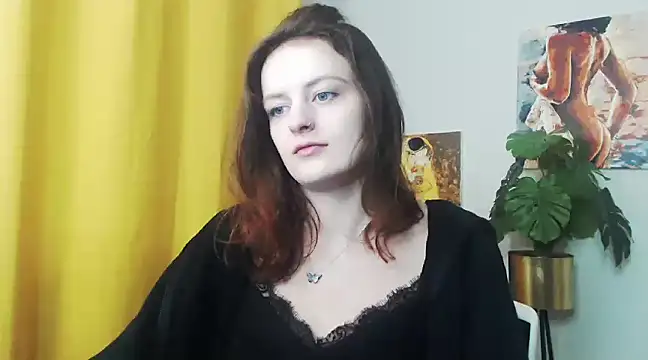 Snapshot of juicyNadine chatting on December 2024 06:22:02 AM juicyNadine online show from December 2024 06:22:02 AM