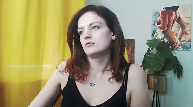 Snapshot of juicyNadine chatting on December 2024 12:33:01 PM juicyNadine online show from December 2024 12:33:01 PM