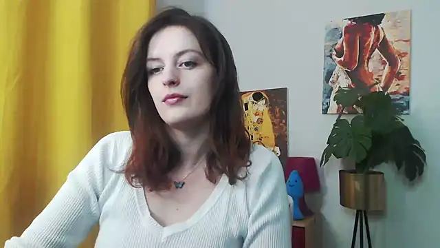 Snapshot of juicyNadine chatting on January 2025 06:22:02 AM juicyNadine online show from January 2025 06:22:02 AM